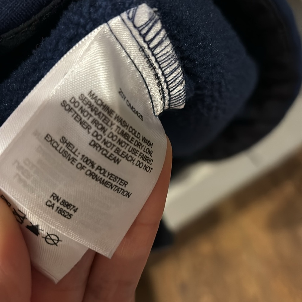 Mountain Hardwear Coat View 4